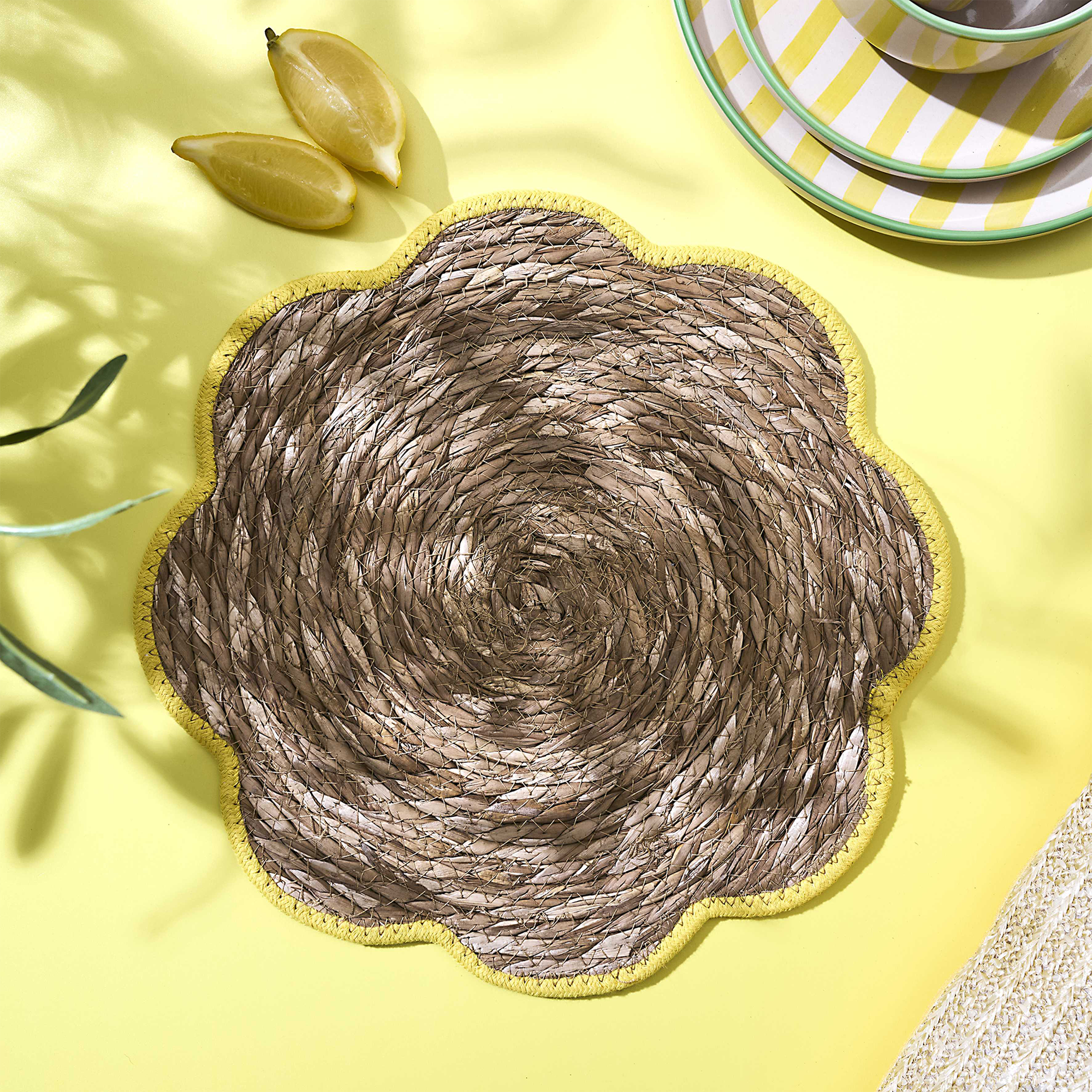 Set de table fleur diamètre 36cm