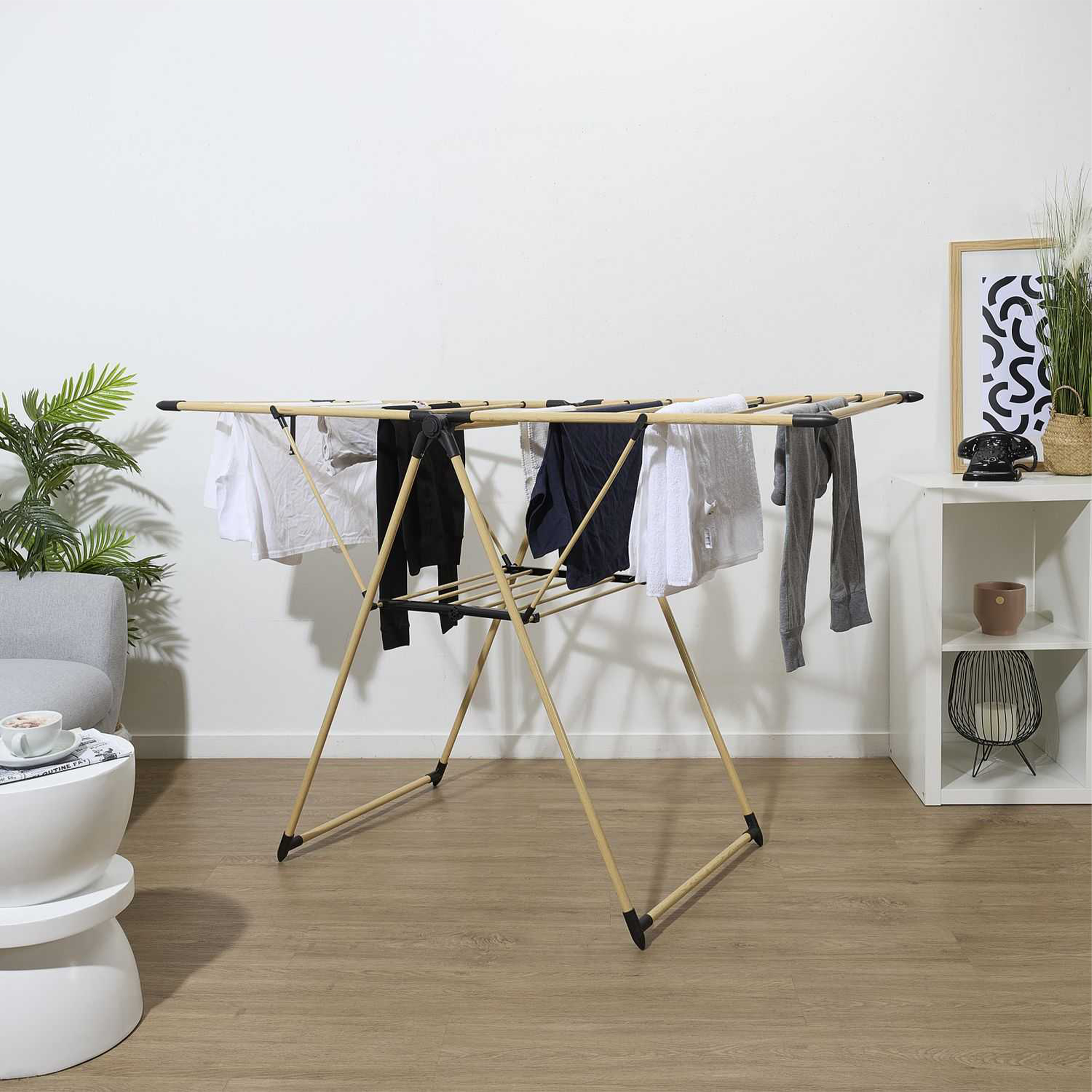 Étendoir à linge effet bois