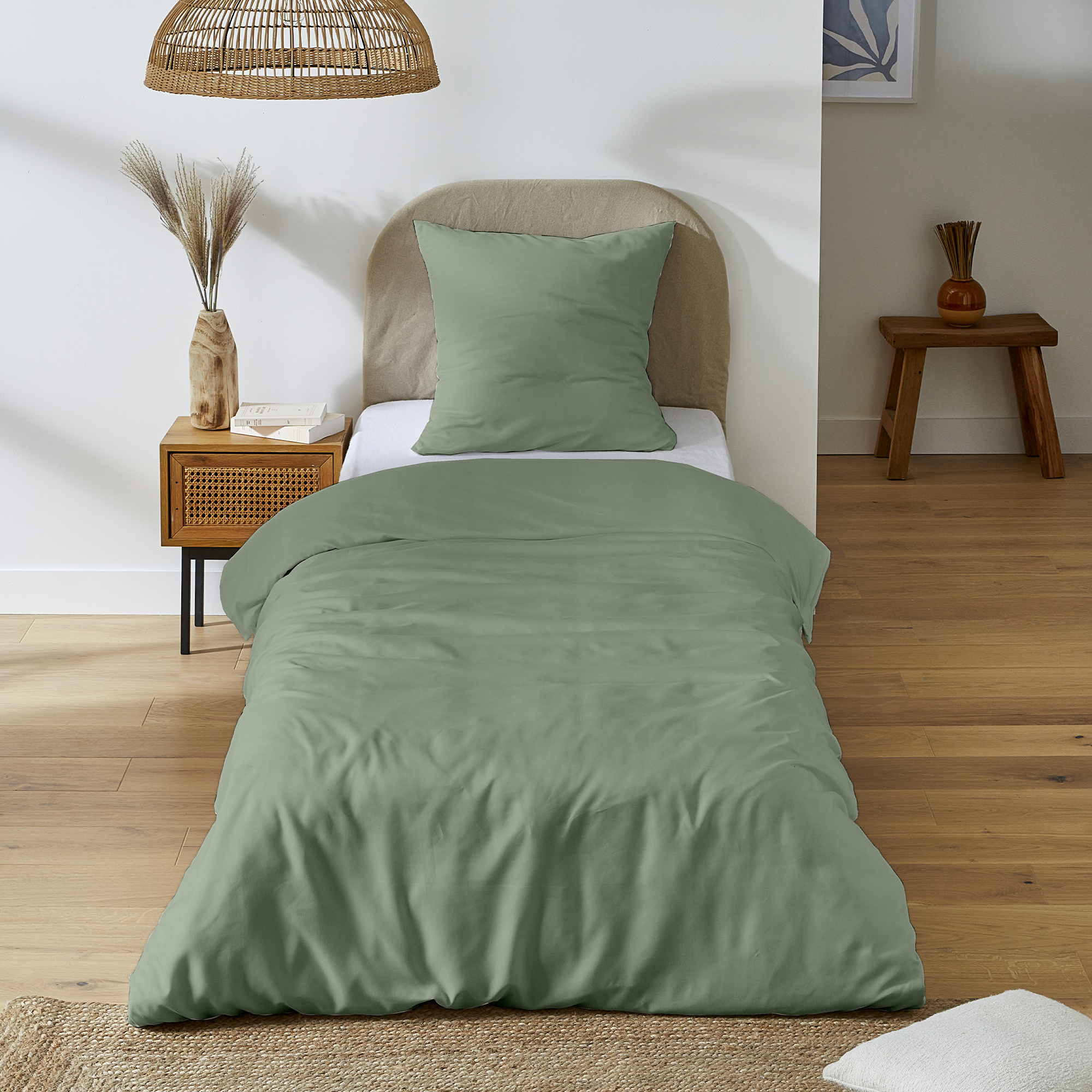 Parure housse de couette microfibre uni 140x200 + 1 taie d'oreiller 63x63 cm  - Vert