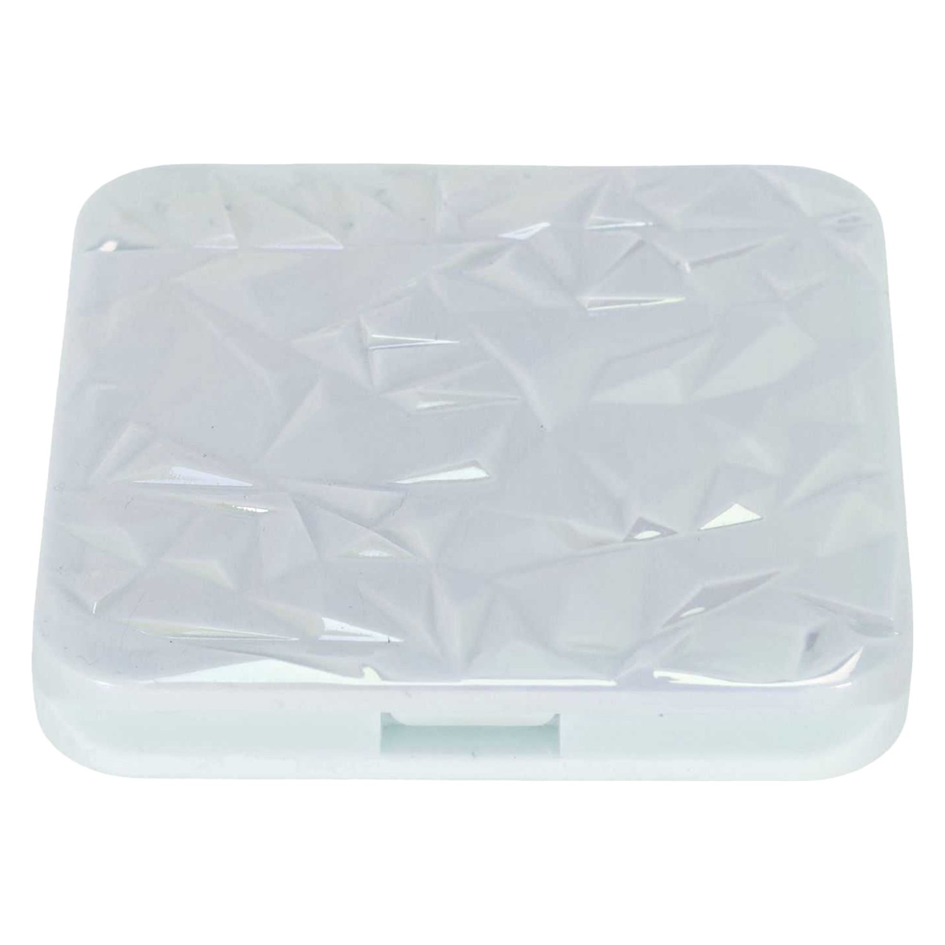 POS001_optimized_68e1cbd2e6d37_2025-10-05_01-37-22.jpg